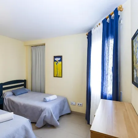 Апартаменты Luna Planet Costa Dorada *